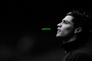 胜败已定恩怨未消 追梦狄隆隔空交锋再掀波澜