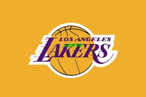 绿茵场外的暗夜玫瑰，若昂·内维斯女友马达莱娜晒暗黑风妆造，诠释不可触碰的美