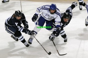 勇士视马刺为西部头号劲敌 布朗透露已全面启动备战计划